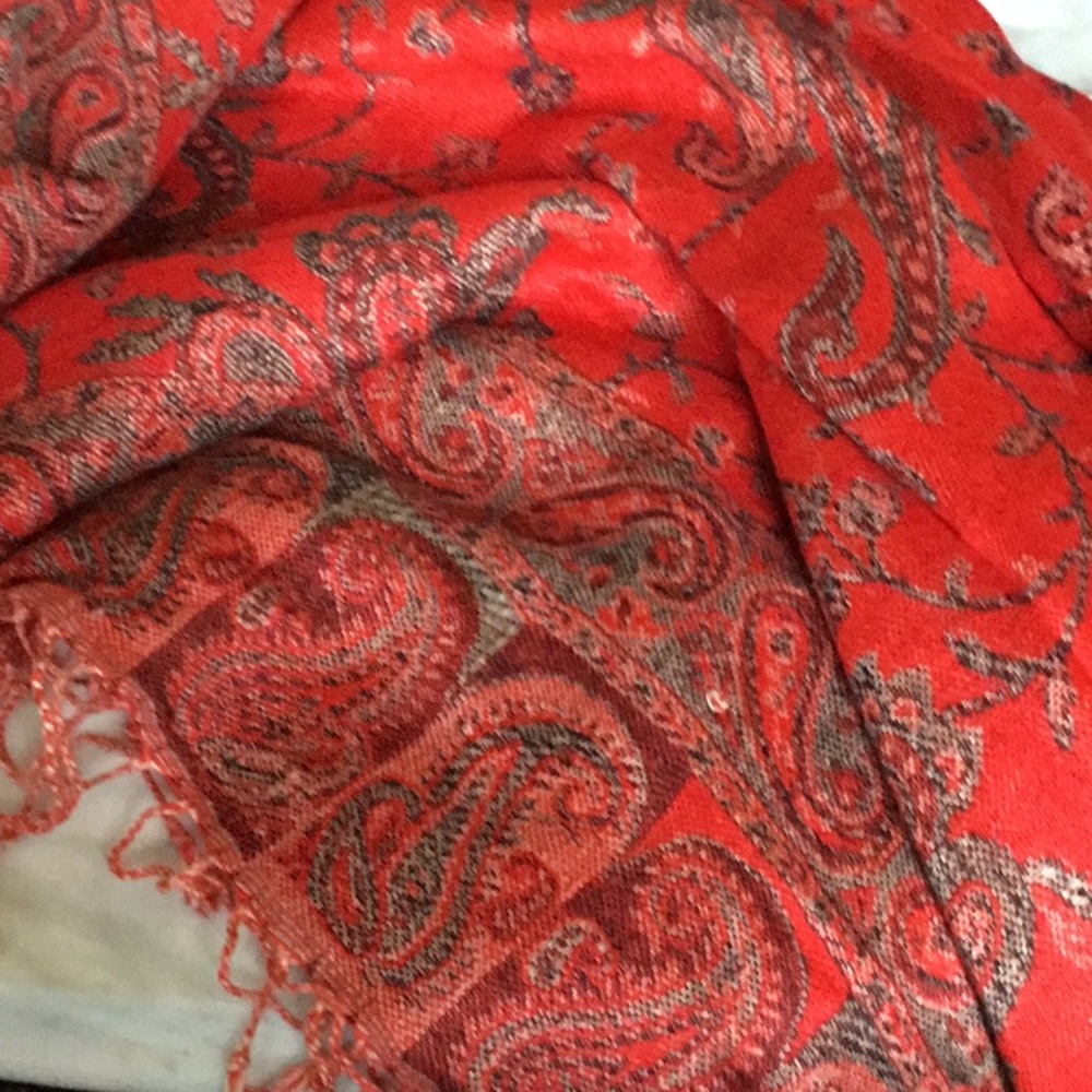 Scarf - Picture 2 of 2